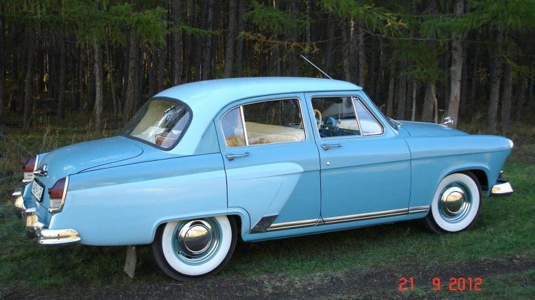 Газ 21 волга голубая