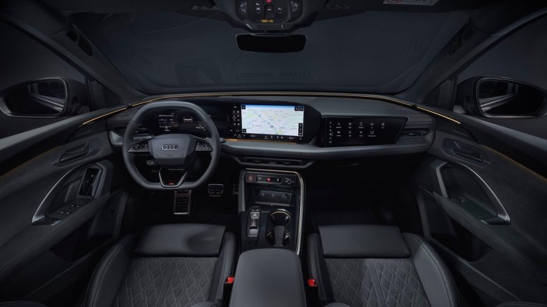 Audi q 5 2025 салон