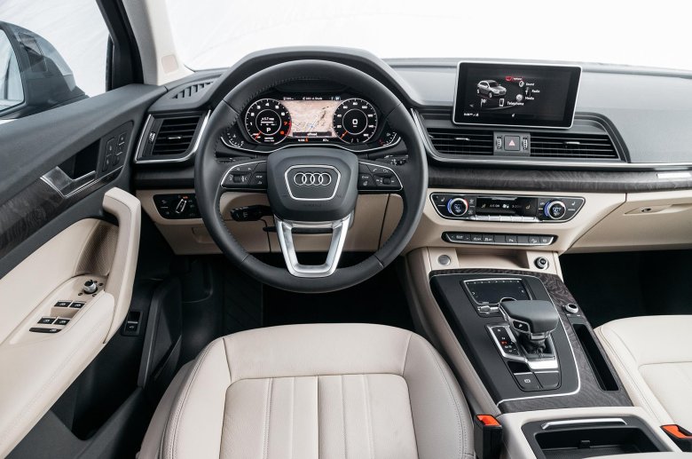 Audi q5 interior