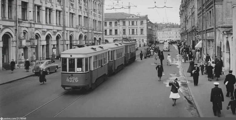 Первый московский трамвай 1899