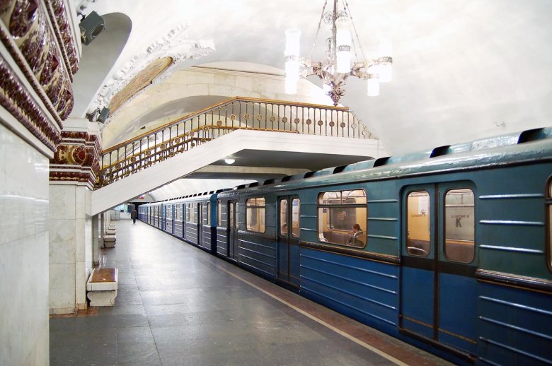 Москва вагон метро