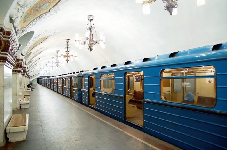 Киевский метрополитен еж3