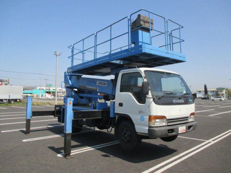 Автовышка isuzu 22 метра - телескопическая