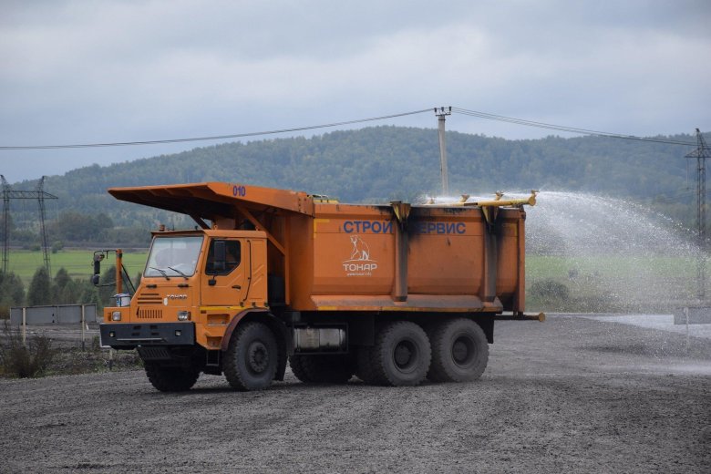 Тонар карьерный самосвал