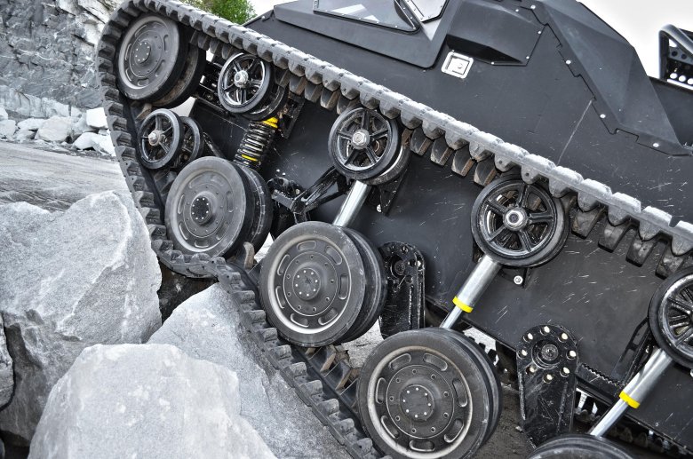 Гусеничный вездеход марс 3