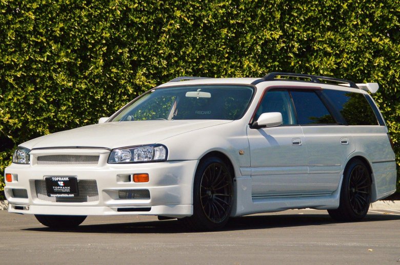 Nissan stagea r 34