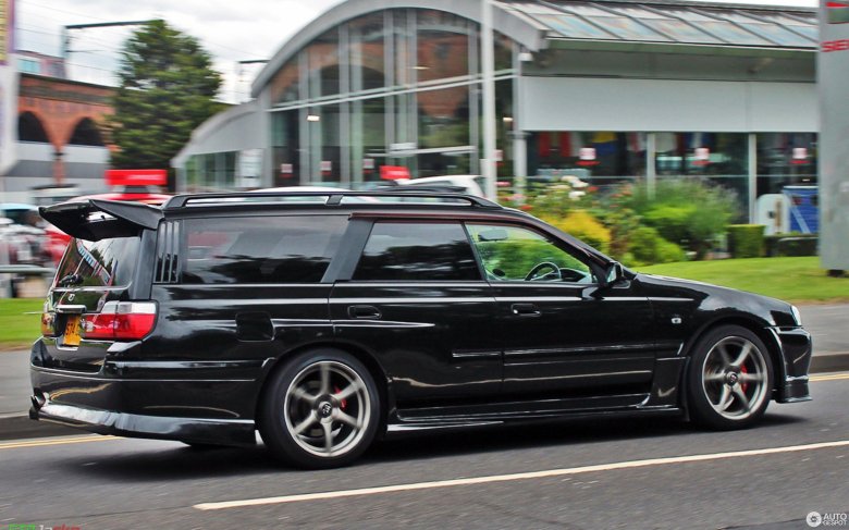 Ниссан стейдж универсал