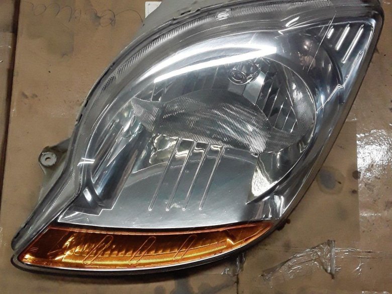 Фары тойота