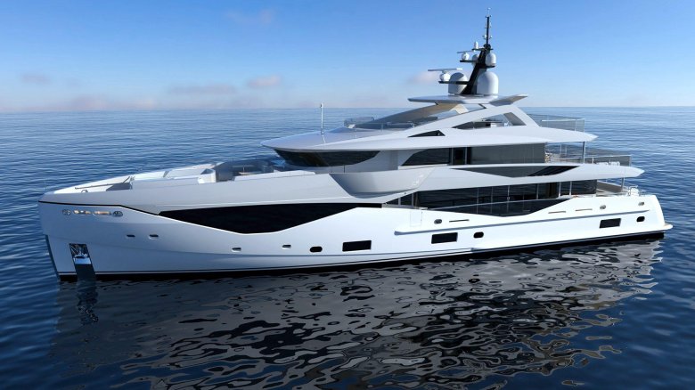 Большая яхта