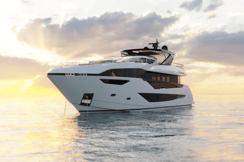 Sunseeker 100 yacht