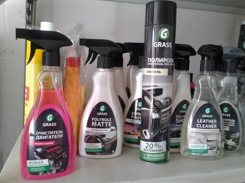Полироль очиститель пластика grass