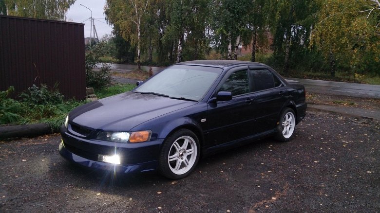 Honda accord 6 1999
