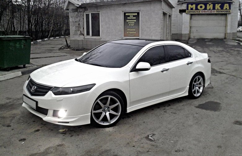Honda accord 8 type s