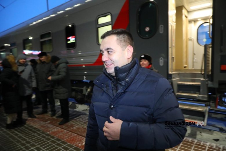 Поезда москва