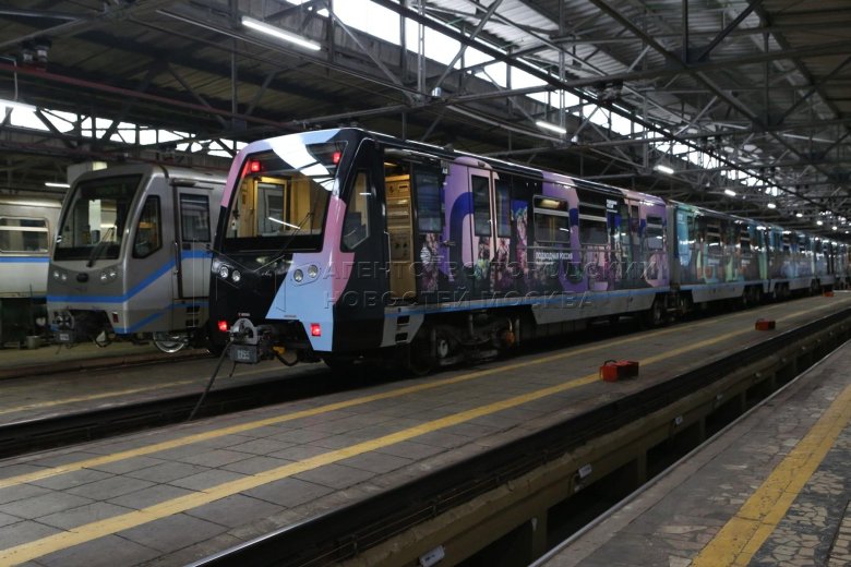 Поезд метро русич депо красная пресня