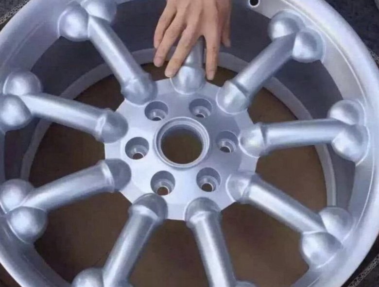 Смешные колесные диски