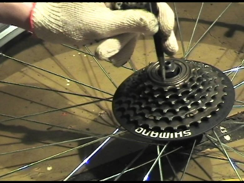 Заднее колесо скоростного велосипеда