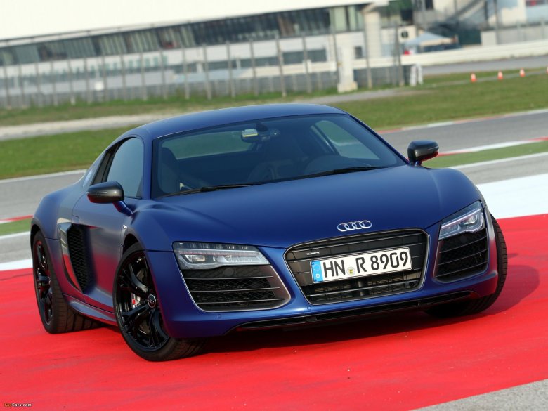 Audi r8 v10 plus 2014
