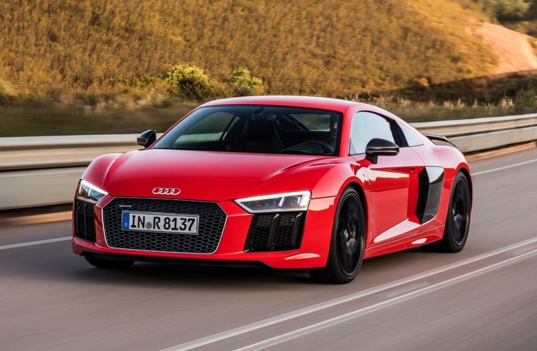 Ауди спорткар r 8