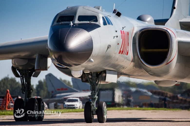 Самолет ту 16