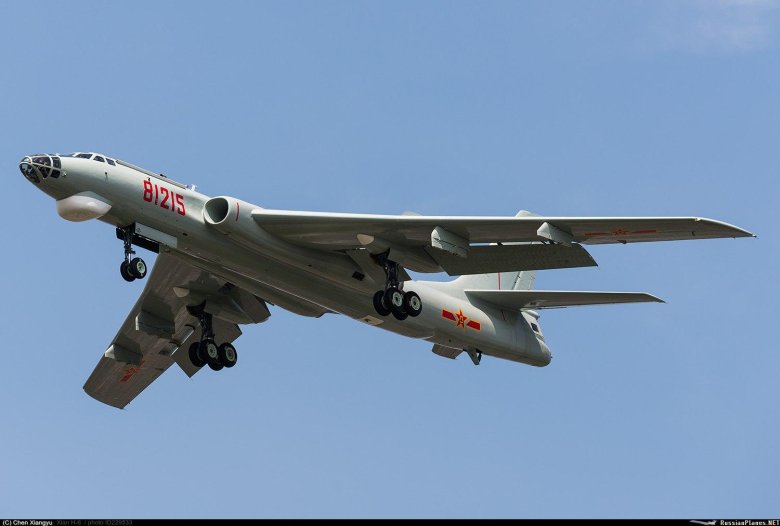 Хун 6к бомбардировщик