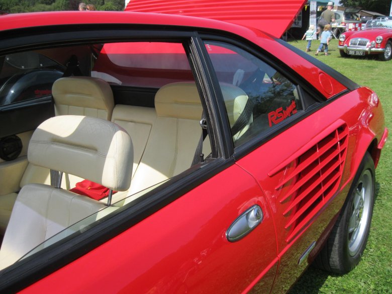 1989 ferrari mondial t