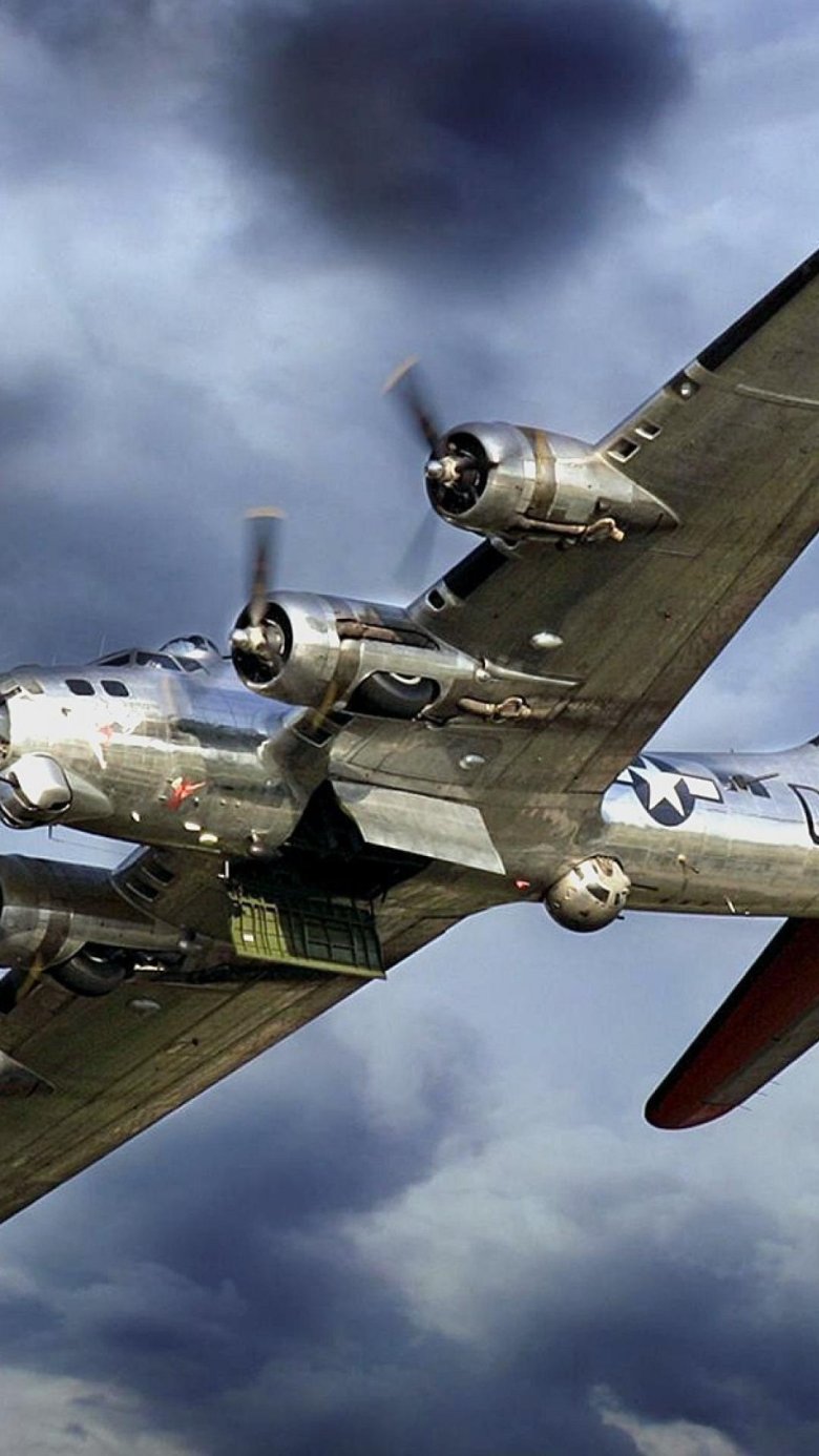 Б 17 бомбардировщик