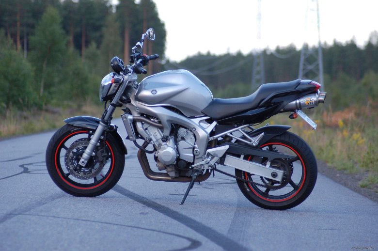 Yamaha fz6 2005