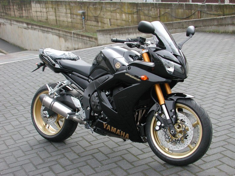 Yamaha fz1 2008