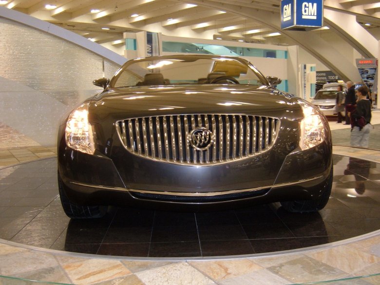 Buick lucerne 2008