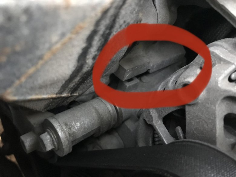 Номер двигателя тойота исис