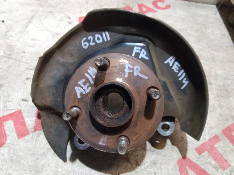 Передняя ступица тойота филдер 14 й