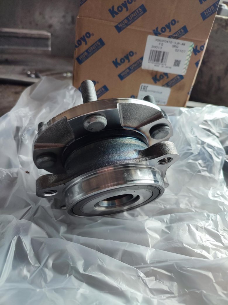 Ступица сборе с подшипником тойота хайлюкс