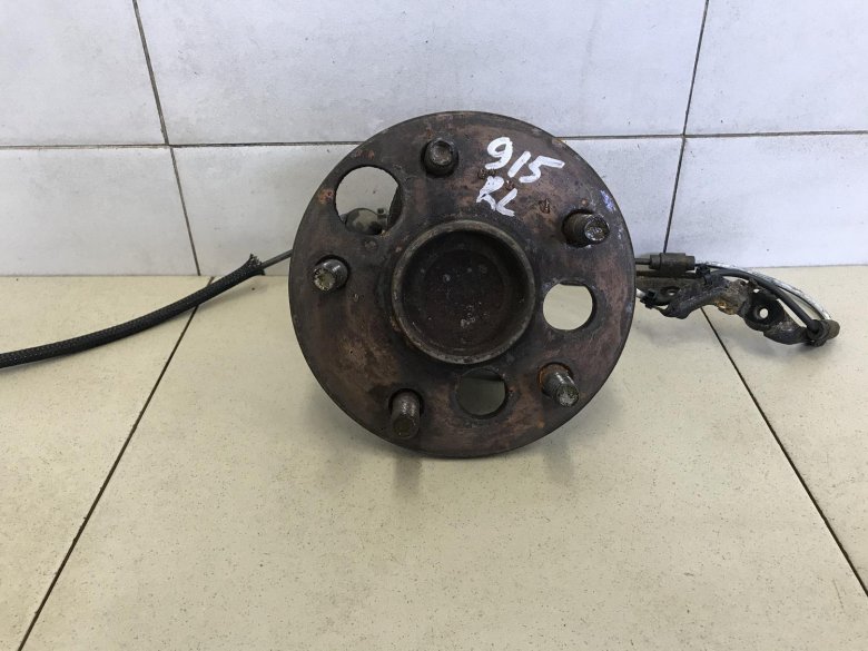 Ступица задняя toyota corolla