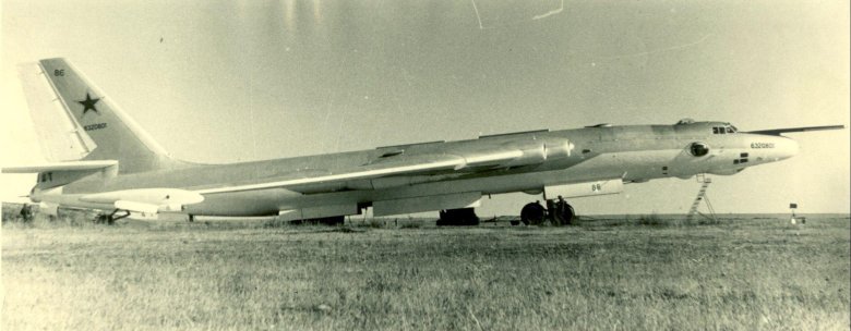 Самолёт м 4 мясищева