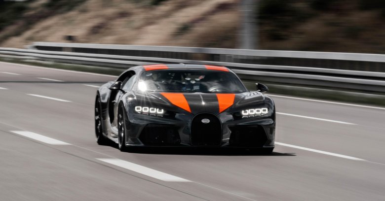 Bugatti chiron super sport 300