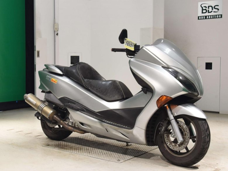 Хонда форза 250