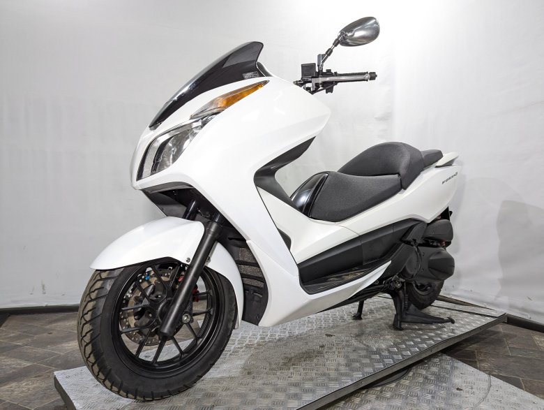 Максискутер honda