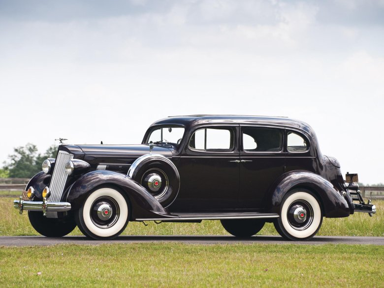 Packard 120 touring sedan