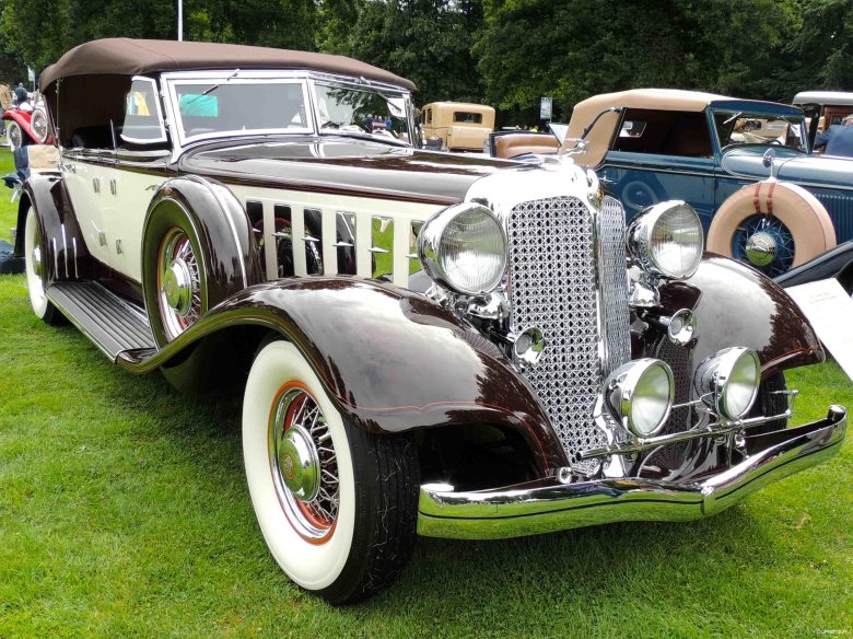 Chrysler imperial 1932