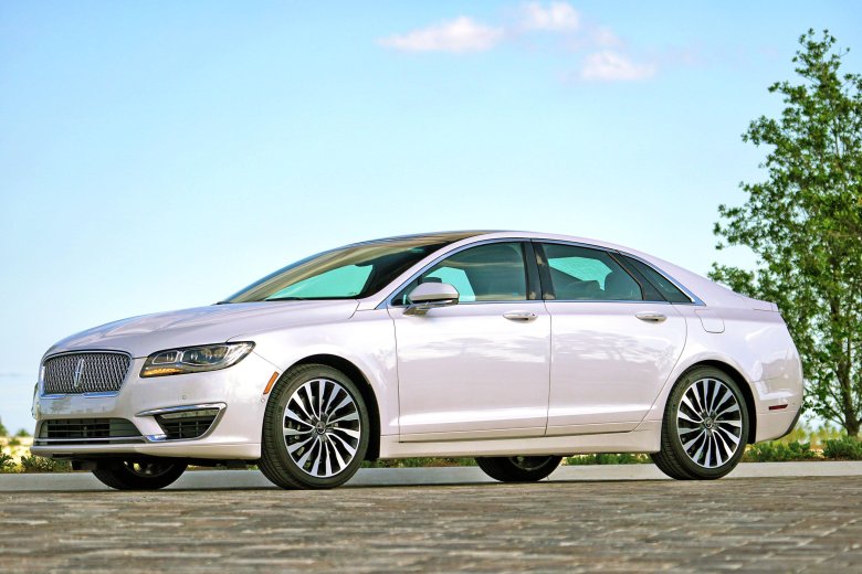 Линкольн mkz 2017