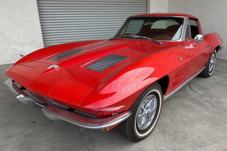 1963 chevrolet corvette split window coupe