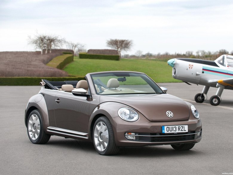 Volkswagen beetle cabriolet 2012