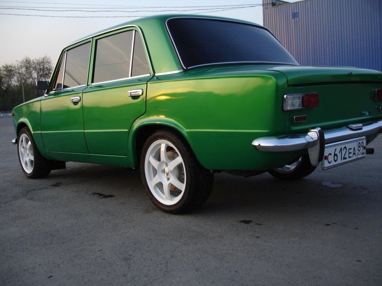 Ваз 2101 темно зеленая