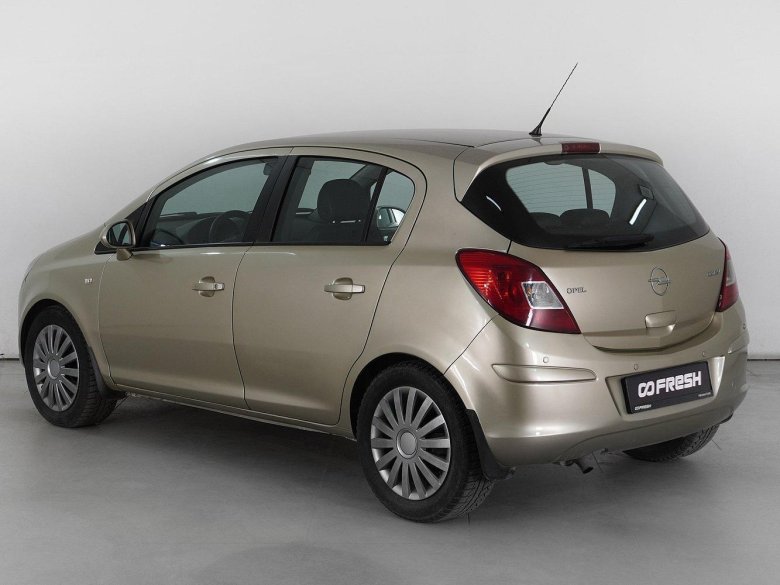 Опель корса 2008