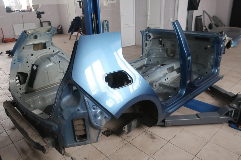 Кузовные запчасти