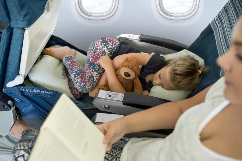 Гамак в самолет для ребенка