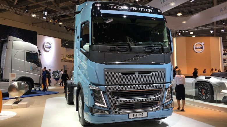 Магистральный тягач вольво