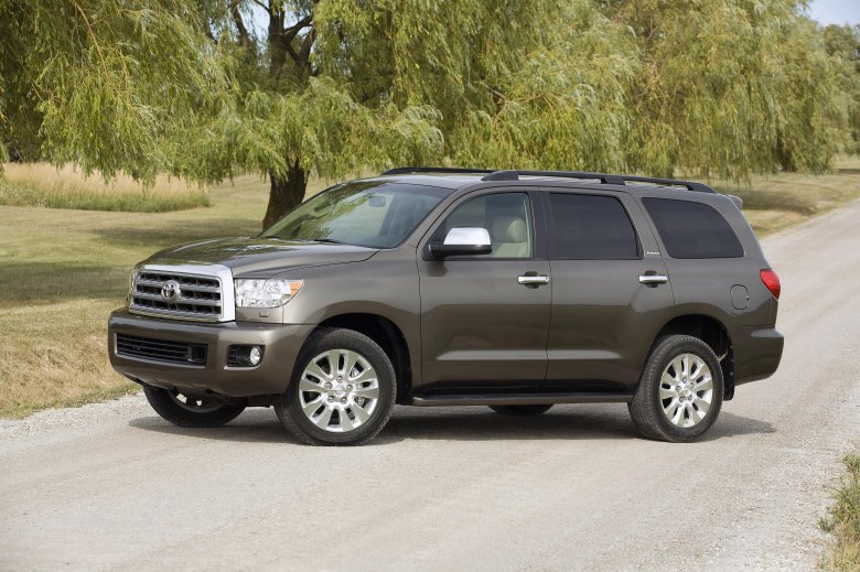 Тойота секвойя 2012