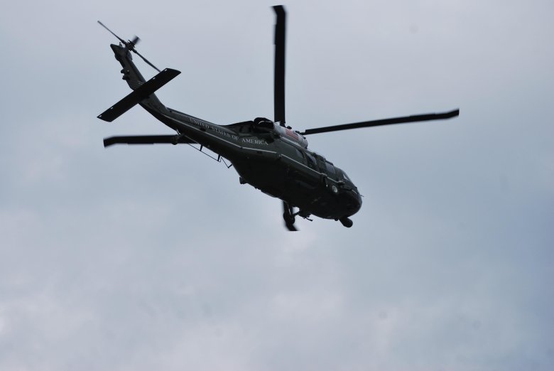 Вертолет самолет